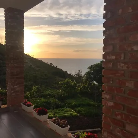 Grand Seaview Apartment Ksamil