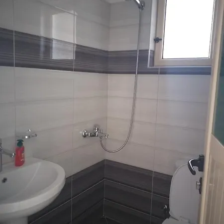 Grand Seaview Apartment