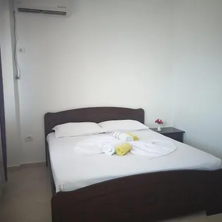 Grand Seaview Apartment