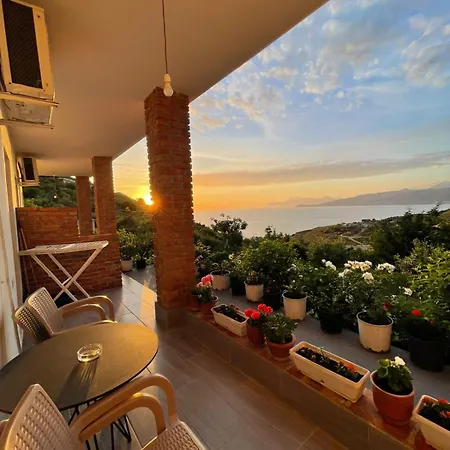 Апартаменты Grand Seaview Ксамил