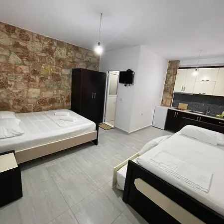 Grand Seaview * Ksamil