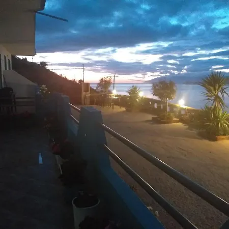 Apartamento Grand Seaview